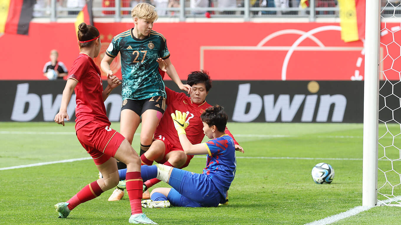 Paulina Krumbiegel ghi bàn mở tỉ số cho tuyển Đức. Ảnh: LĐBĐ Đức