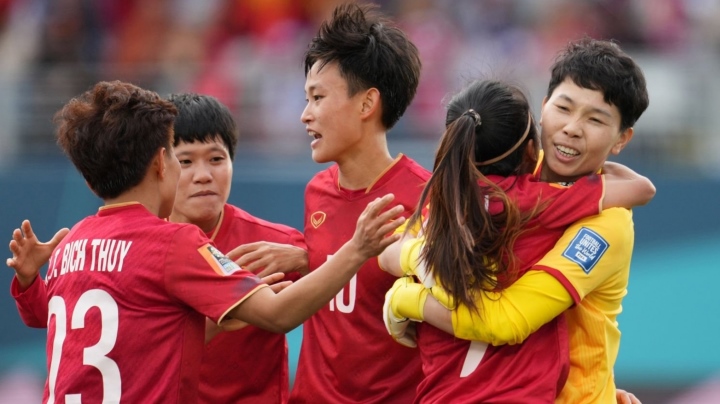 Đội tuyển nữ Việt Nam được thưởng gần 1 tỷ đồng - 1