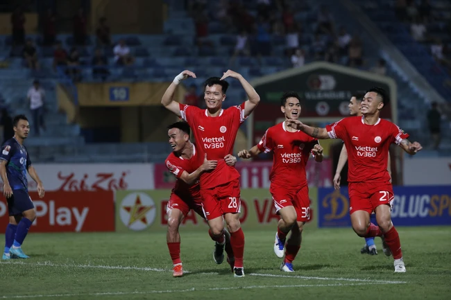 Cuộc đua vô địch V-League là &quot;chuyện nội bộ&quot; của bóng đá Thủ đô - Ảnh 3.