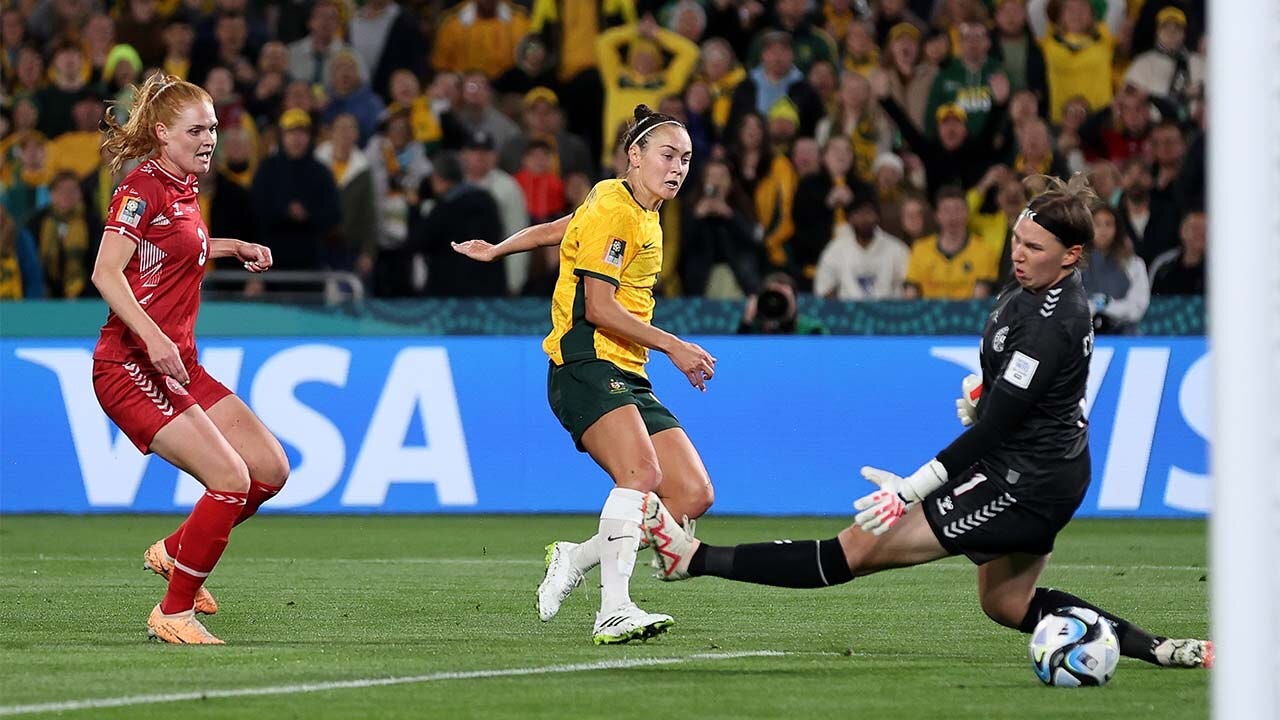 Australia's Caitlin Foord scores goal vs. Denmark in 29' | 2023 FIFA Women's World Cup | FOX Sports