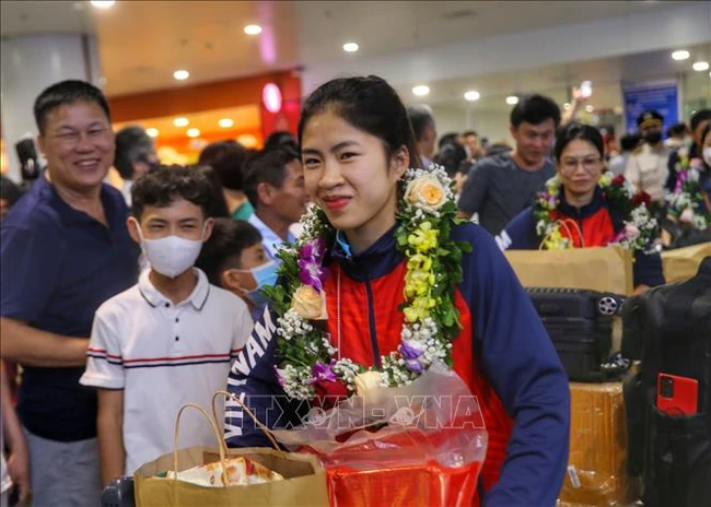 Thanh Nhã được ủng hộ chuyển sang châu Âu, xác định thời điểm đàm phán với CLB của Đức - Ảnh 3.