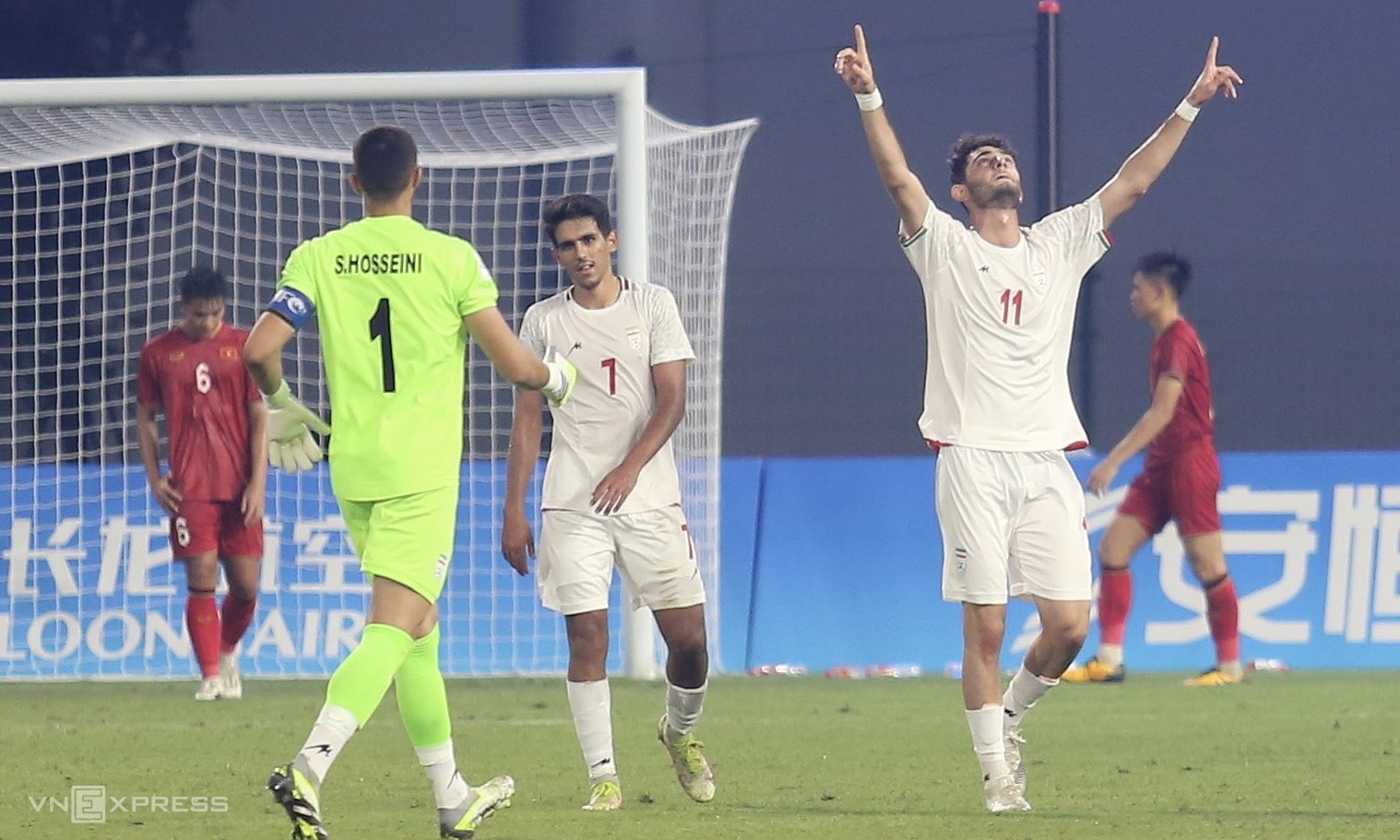 Kết quả] Việt Nam 0-4 Iran - lượt hai bảng B bóng đá nam Asiad 19