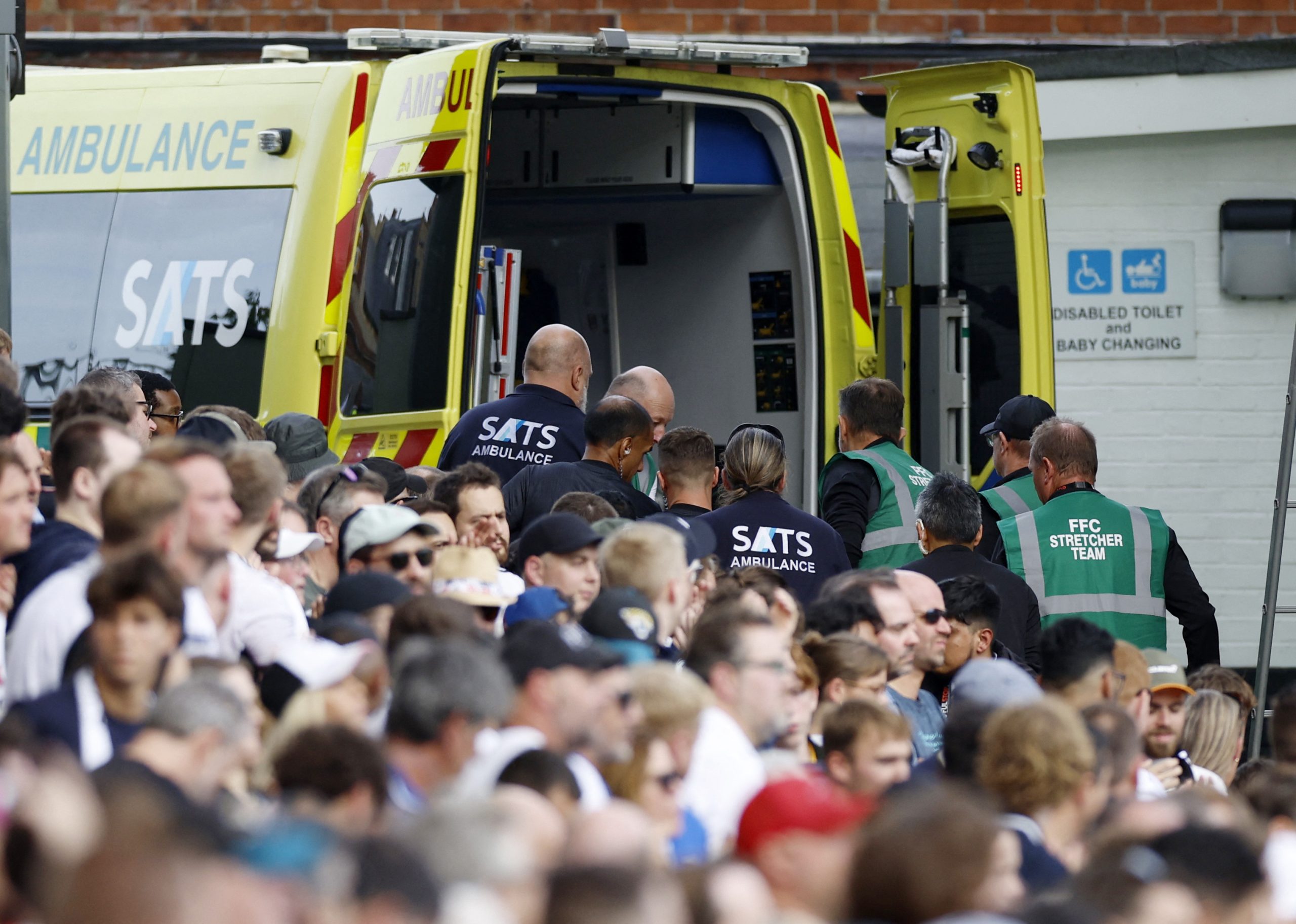 Fulham clash stopped after horror injury for Sheff Utd star Chris Basham as player is given oxygen on the pitch | The Sun