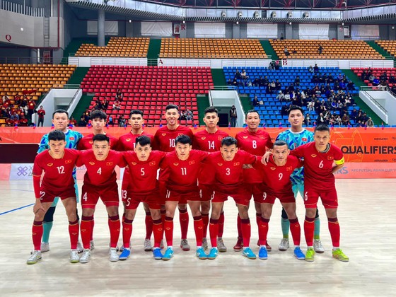 Đội tuyển futsal Việt Nam thắng dễ Mông Cổ trận ra quân | CHUYÊN TRANG THỂ THAO