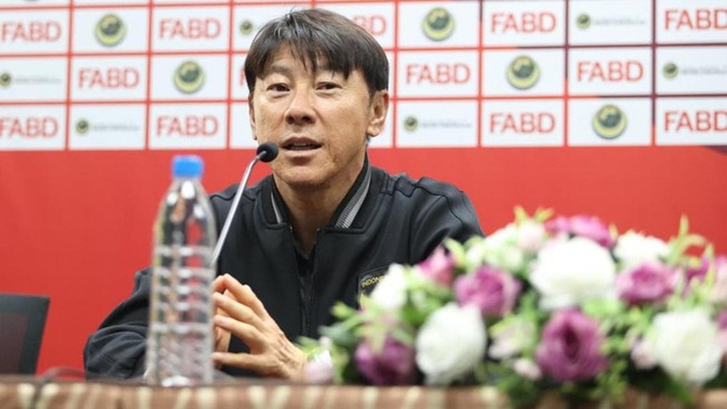 HLV Shin Tae Yong đề cao đối thủ Iraq hơn đội tuyển Việt Nam - 1