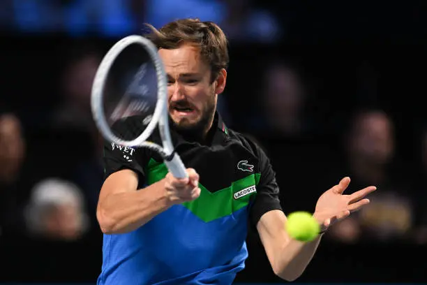 Medvedev vào chung kết Vienna Open 2023