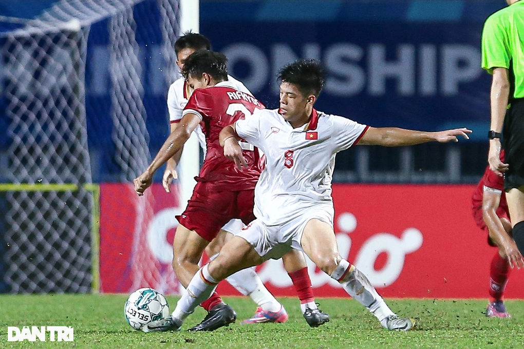 HLV Shin Tae Yong đề cao đối thủ Iraq hơn đội tuyển Việt Nam - 2