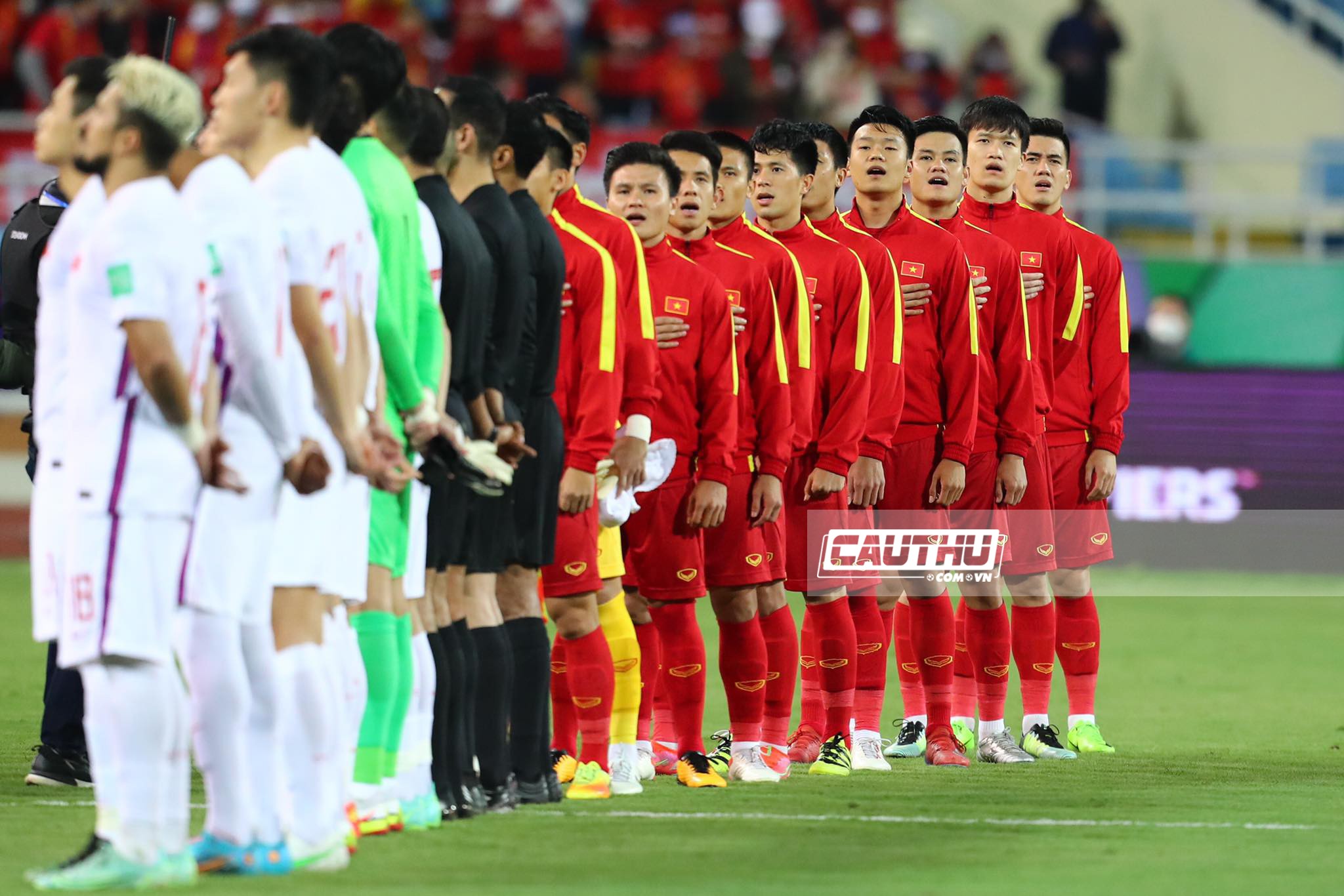 Chùm ảnh ĐT Việt Nam 3-1 Trung Quốc: Đại thắng ngày đầu năm