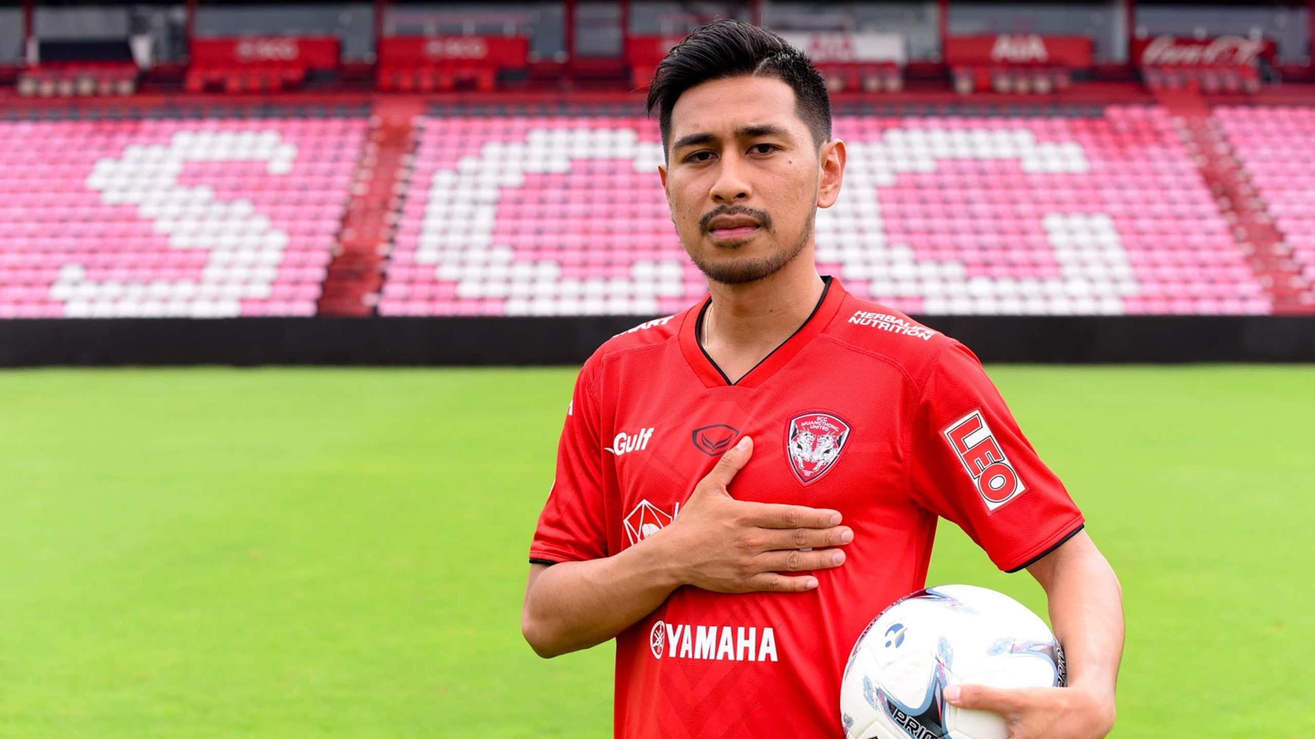 Rekrutan Baru Persib Daisuke Sato -- Kaget Ada Klub Asia Lebih Besar Daripada Urawa Reds | Goal.com Indonesia