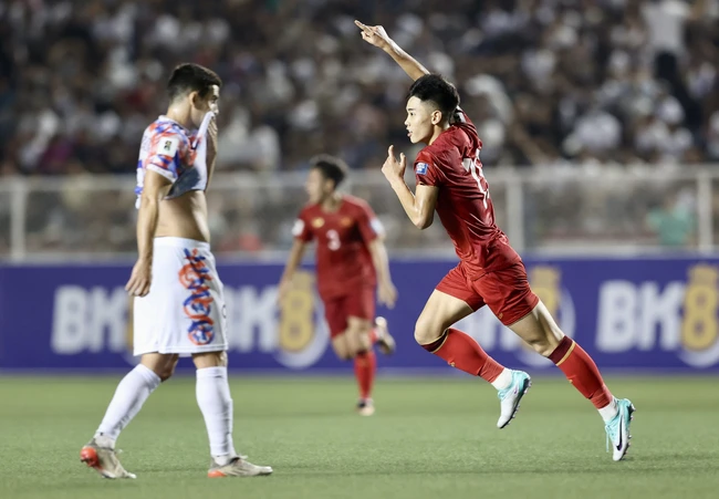 Vòng loại World Cup: ĐT Việt Nam đạt vị trí cao nhất trong 2 năm qua, Thái Lan và Indonesia bị trừ điểm, Malaysia nhảy vọt - Ảnh 2.