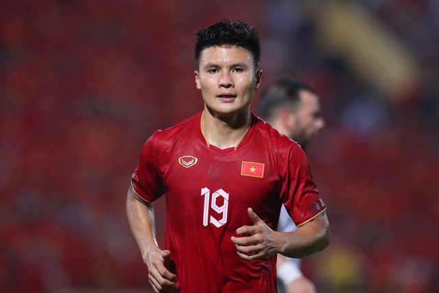 Đội hình Việt Nam vs Kyrgyzstan: Filip Nguyễn ra mắt, HLV Troussier gây bất ngờ với Quang Hải?- Ảnh 2.