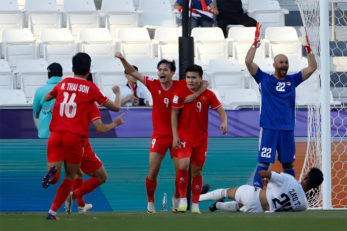 Đi vào lịch sử Asian Cup, Quang Hải được HLV Troussier trao 'đặc quyền' tại ĐT Việt Nam?