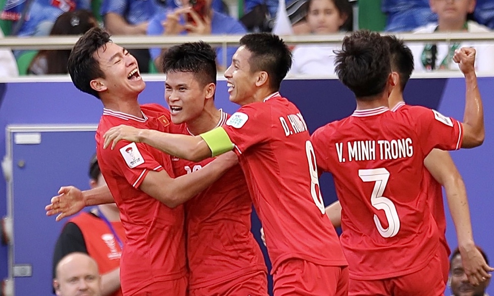 VFF ra chỉ thị mới cho HLV Troussier, ĐT Việt Nam rơi vào tình trạng 'báo động' sau Asian Cup?