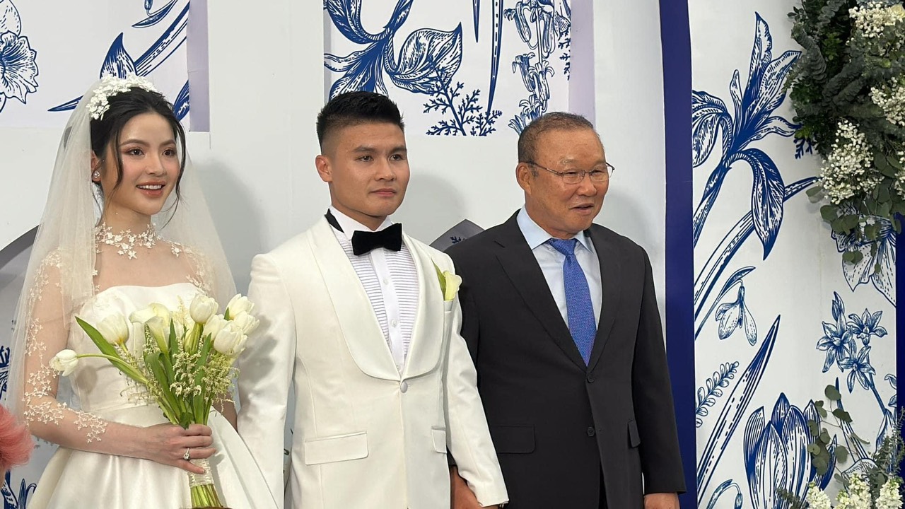 Dàn cầu thủ ĐT Việt Nam bảnh bao trong lễ cưới Quang Hải- Ảnh 10.