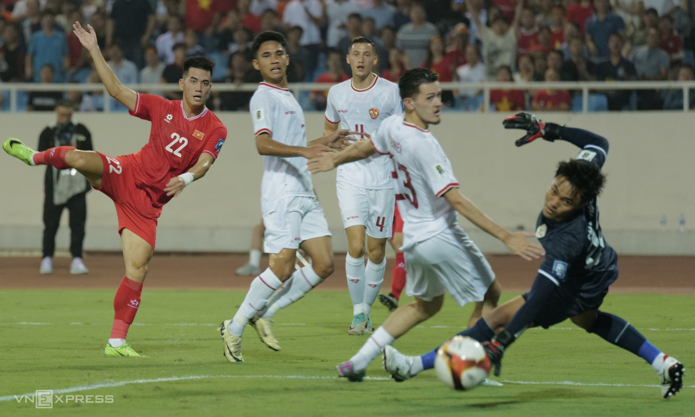 HLV Troussier thua toàn diện HLV Shin Tae-yong, ĐT Việt Nam đã ở rất xa World Cup!- Ảnh 4.