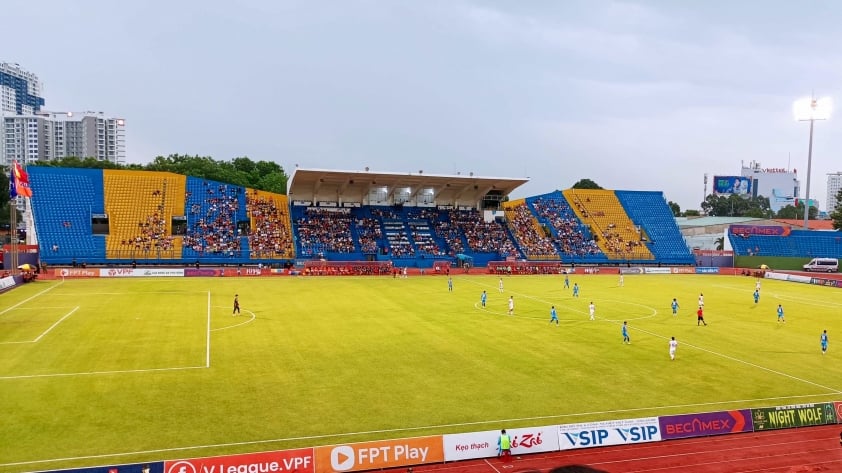 binh-duong-stadium-2023-1711876024.jpg