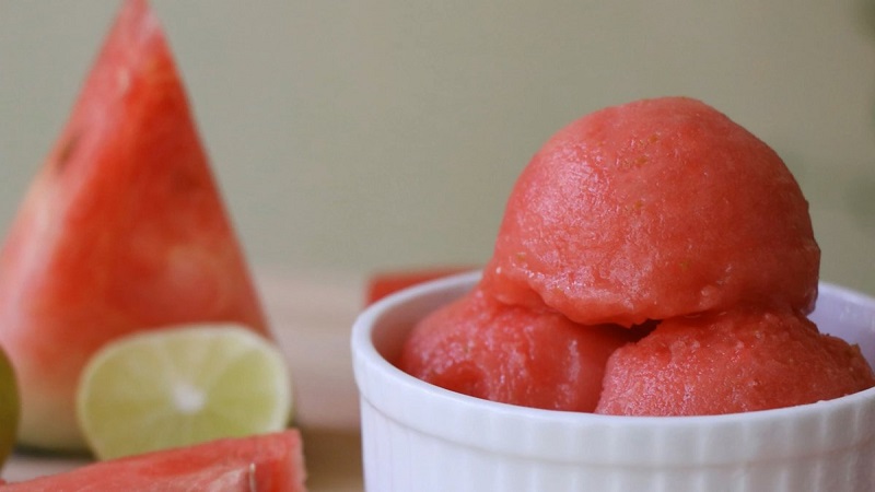 Sorbet từ quả dưa hấu - thức quả mát lạnh cho ngày hè oi bức