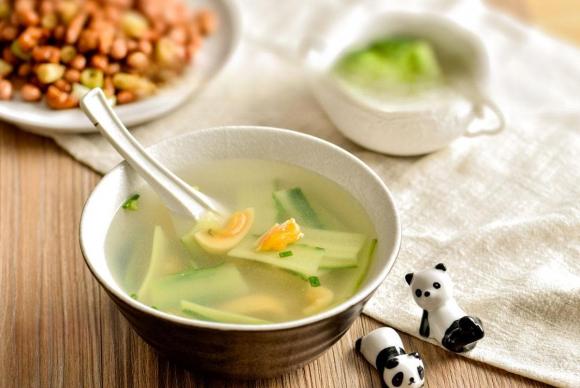 uống canh, uống canh sau bữa ăn, uống canh trong bữa ăn, món canh