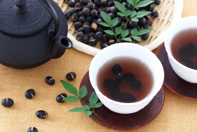 đậu đen rang nấu nước uống có tác dụng gì 1