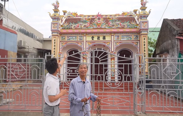 Dị nhân Nam Định móng tay dài 1m vì 33 năm không cắt, giờ muốn bán với giá 7 tỷ đồng - Ảnh 7.