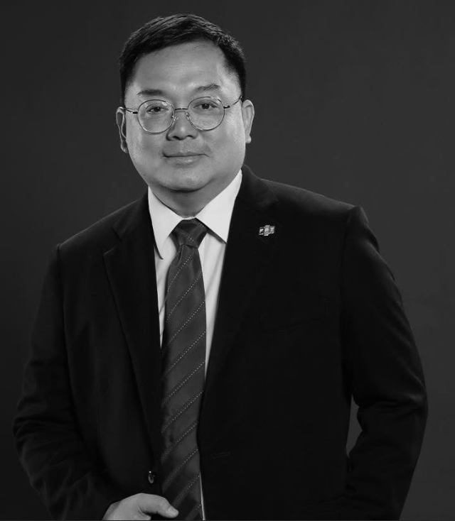 Chia-se-cuoi-cung-cua-ong-hoang-nam-tien-truoc-khi-dot-ngot-qua-doi-khien-du-luan-bang-hoang