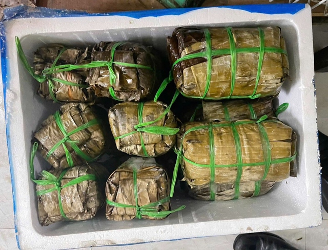 Khởi tố 2 đối tượng sử dụng hàn the trong sản xuất giò, chả- Ảnh 2.