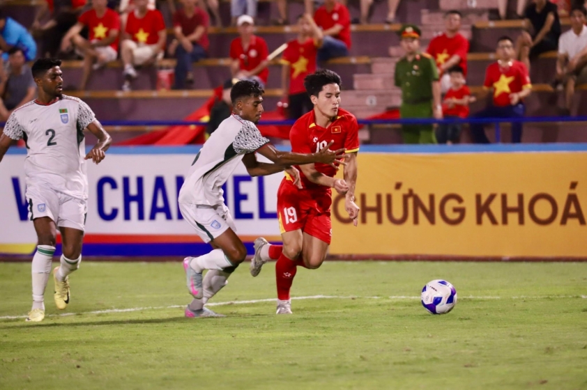 Trực tiếp U23 Việt Nam 1-0 U23 Bangladesh: Ngọc Mỹ mở tỉ số sớm 697169