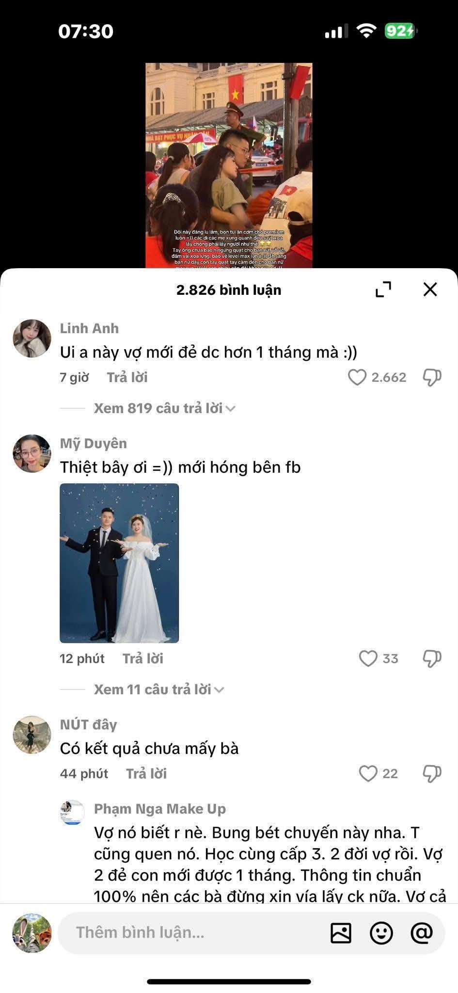 Có thể là hình ảnh về 4 người và văn bản