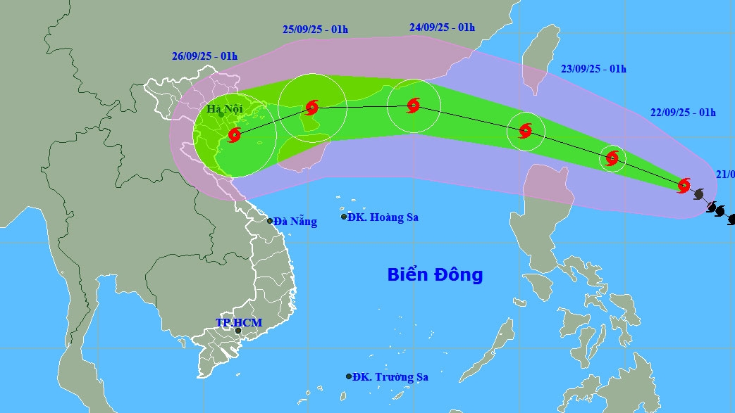 bao ragasa dang di chuyen theo huong tay tay bac, co kha nang manh them hinh anh 1
