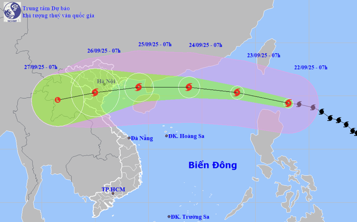 Bão Ragasa giống như một bánh xe khổng lồ đang tiến vào Biển Đông - Ảnh 1.
