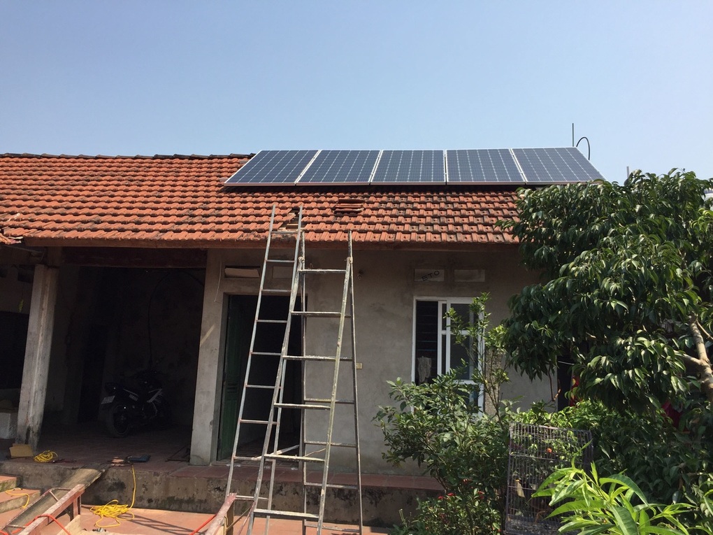 Dân lắp điện mặt trời: Tại sao lại phạt? - 1
