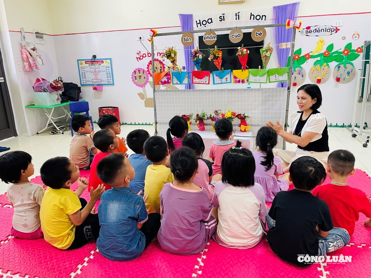 Trong bối cảnh ngành giáo dục còn nhiều thách thức từ thiếu giáo viên, quá tải lớp học đến áp lực đổi mới chương trình thì Nghị quyết 71 được xem là cú hích kịp thời.