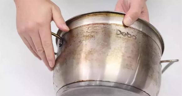 nṑi inox, vệ sinh, ʟoại bỏ vḗt dầu mở, mẹo hay
