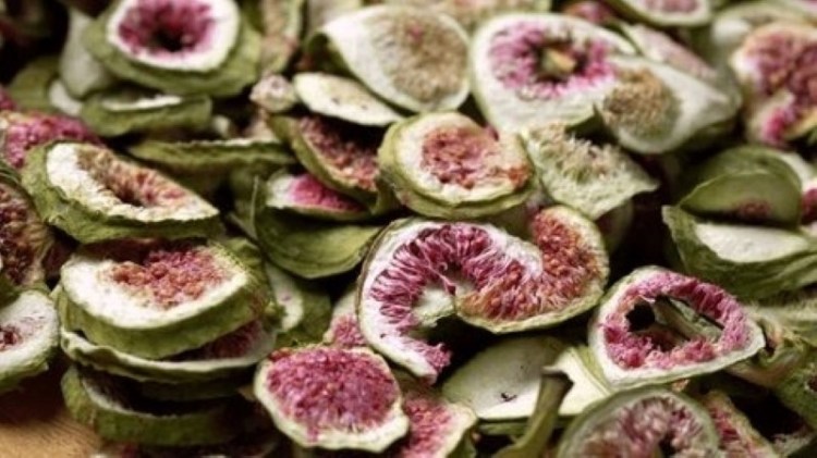 Loại quả phơi khô hóa "thuốc bổ" giúp sống khỏe thọ lâu, cực nhiều ở Việt Nam