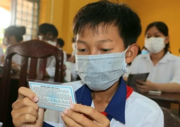 Người dân tộc thiểu số không thuộc diện bắt buộc phải tham gia BHYT và hiện chưa có thẻ 