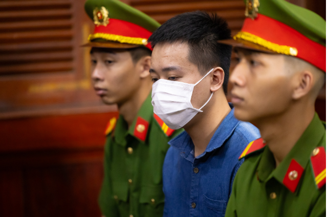 Hoa-hau-thuy-tien-vua-co-loi-khai-gay-bat-ngo-ve-giam-doc-dung-tai-phien-toa-4