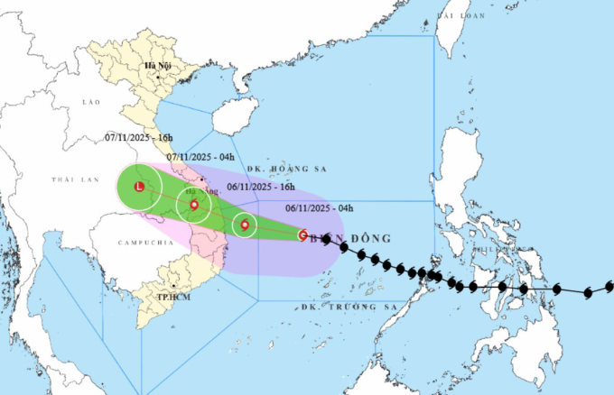 Dự báo đường đi và khu vực ảnh hưởng của bão lúc 4h hôm nay. Ảnh: NCHMF