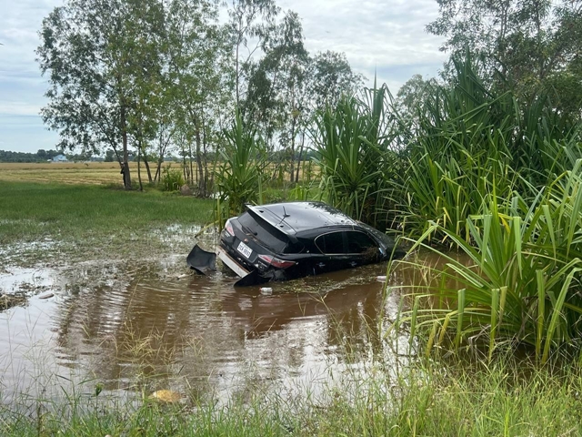 tu-nhan-viet-thao-chay-o-campuchia-3