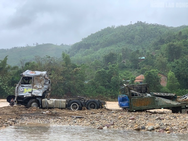 xe-tai-bi-lu-cuon-troi-5