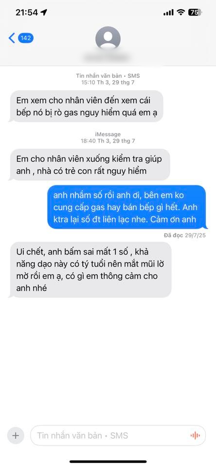 Nhiều người lên tiếng cảnh báo chiêu lừa đảo mới ngày cuối năm, chặn số ngay nếu nhận được tin nhắn "lạ" này!- Ảnh 5.