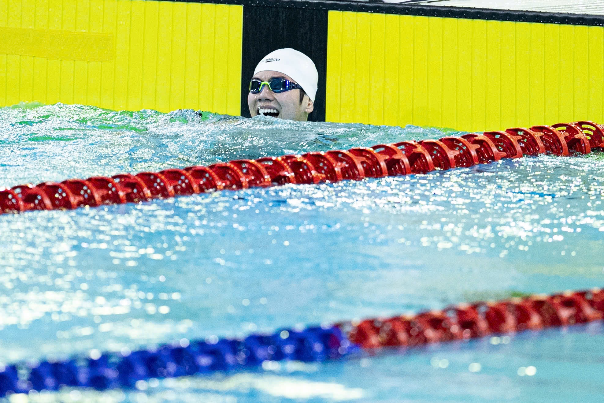 Quang Thuấn - em trai Ánh Viên bơi 