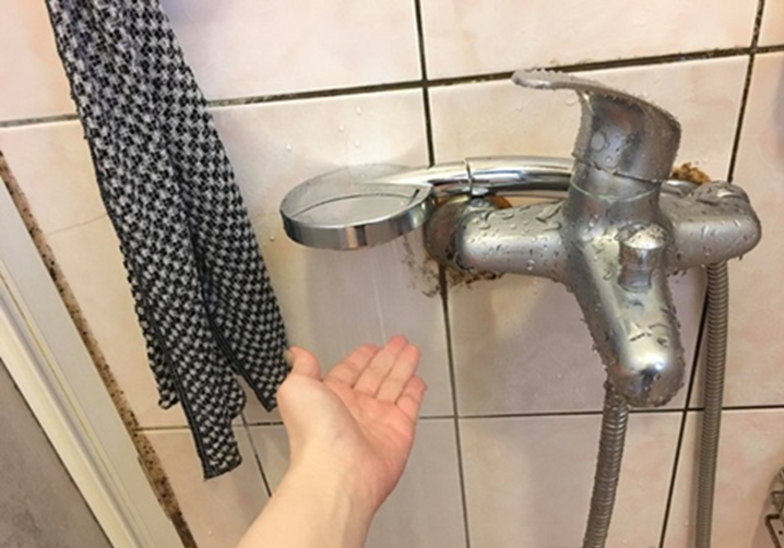 Sai lầm chết người khi tắm nước nóng mùa đông- Ảnh 1.