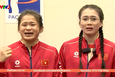 Mỹ Linh oà khóc khi đây là lần đầu tiên cô dự SEA Games và cũng là món quà cuối cùng gửi đến ba (Ảnh chụp màn hình)