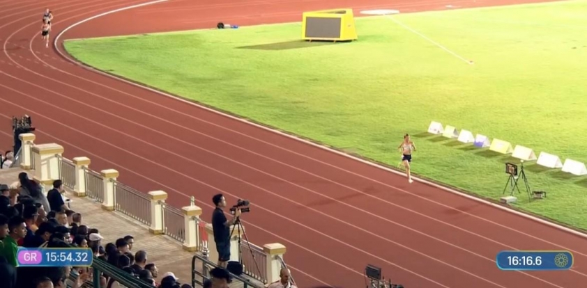 Nguyễn Thị Oanh nói gì khi đạt HCV 5.000m nữ tại SEA Games 33 ? 759856