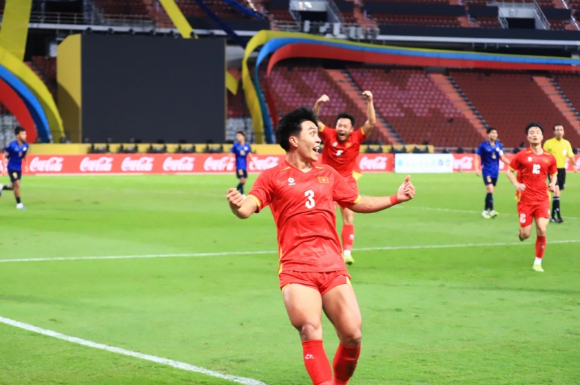 CĐV Indonesia bùng nổ phản ứng khi Việt Nam vô địch SEA Games 763342