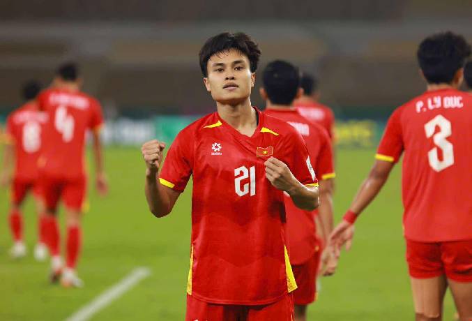 Ghi bàn kết liễu U23 UAE, Minh Phúc phá luôn cái ‘dớp’ độc dị đeo bám Việt Nam 3 giải đấu liên tiếp